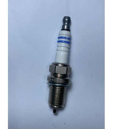 شمع تک پلاتین 8 بوش روس